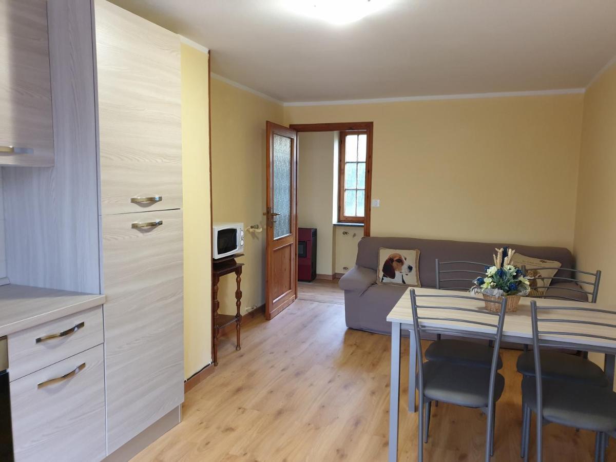 Appartement Casa Le Rondini à Mezzenile Extérieur photo