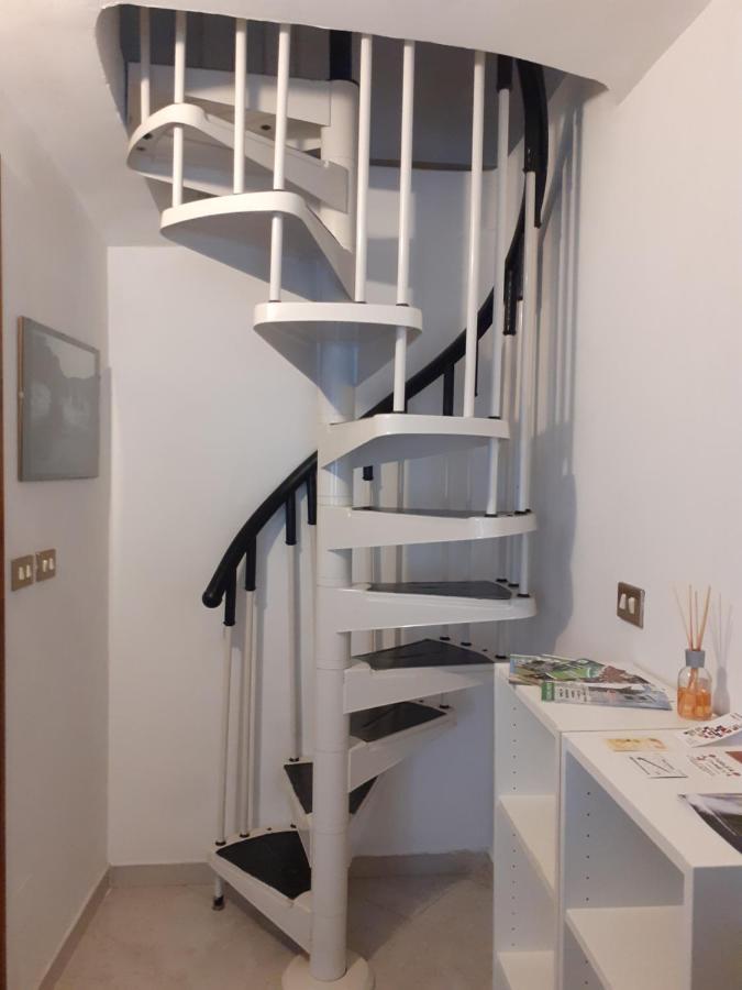 Appartement Casa Le Rondini à Mezzenile Extérieur photo